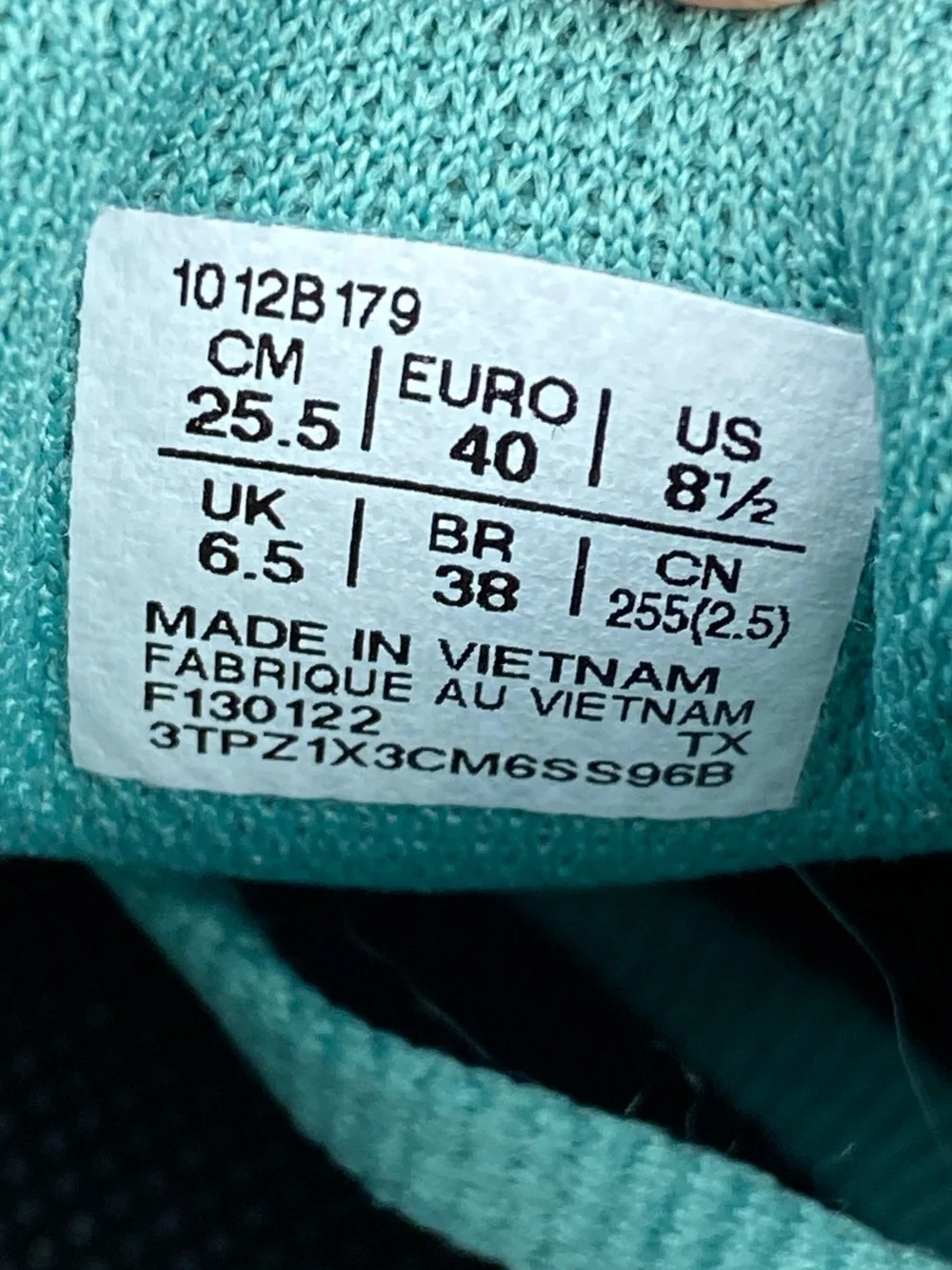 Asics versablast teal
